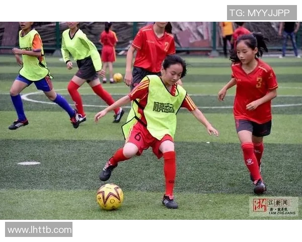 苍南地区足球明星盘点及其在国内外赛场的精彩表现与成就分析